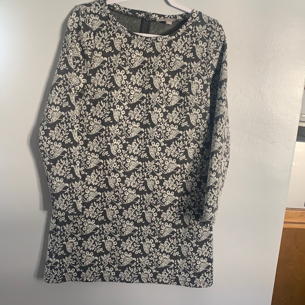 Loft Petite Small Gray & White Long Sleeve Dress